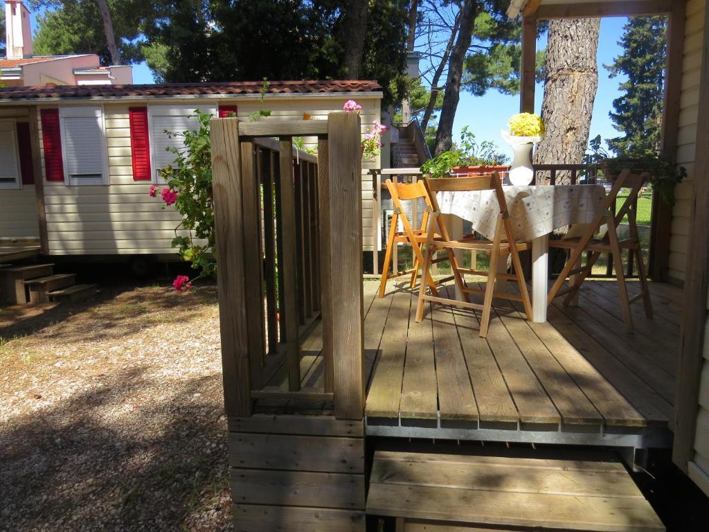 Diana & Josip Mobile Homes Biograd Na Moru Exterior photo