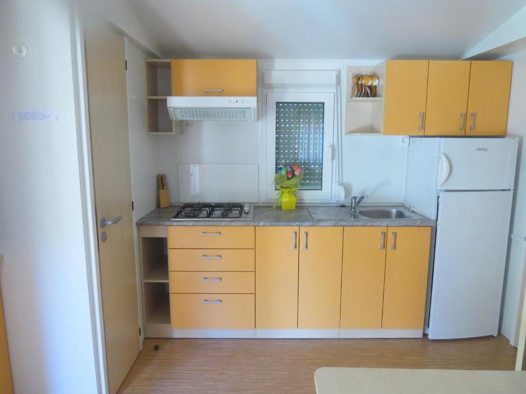 Diana & Josip Mobile Homes Biograd Na Moru Exterior photo