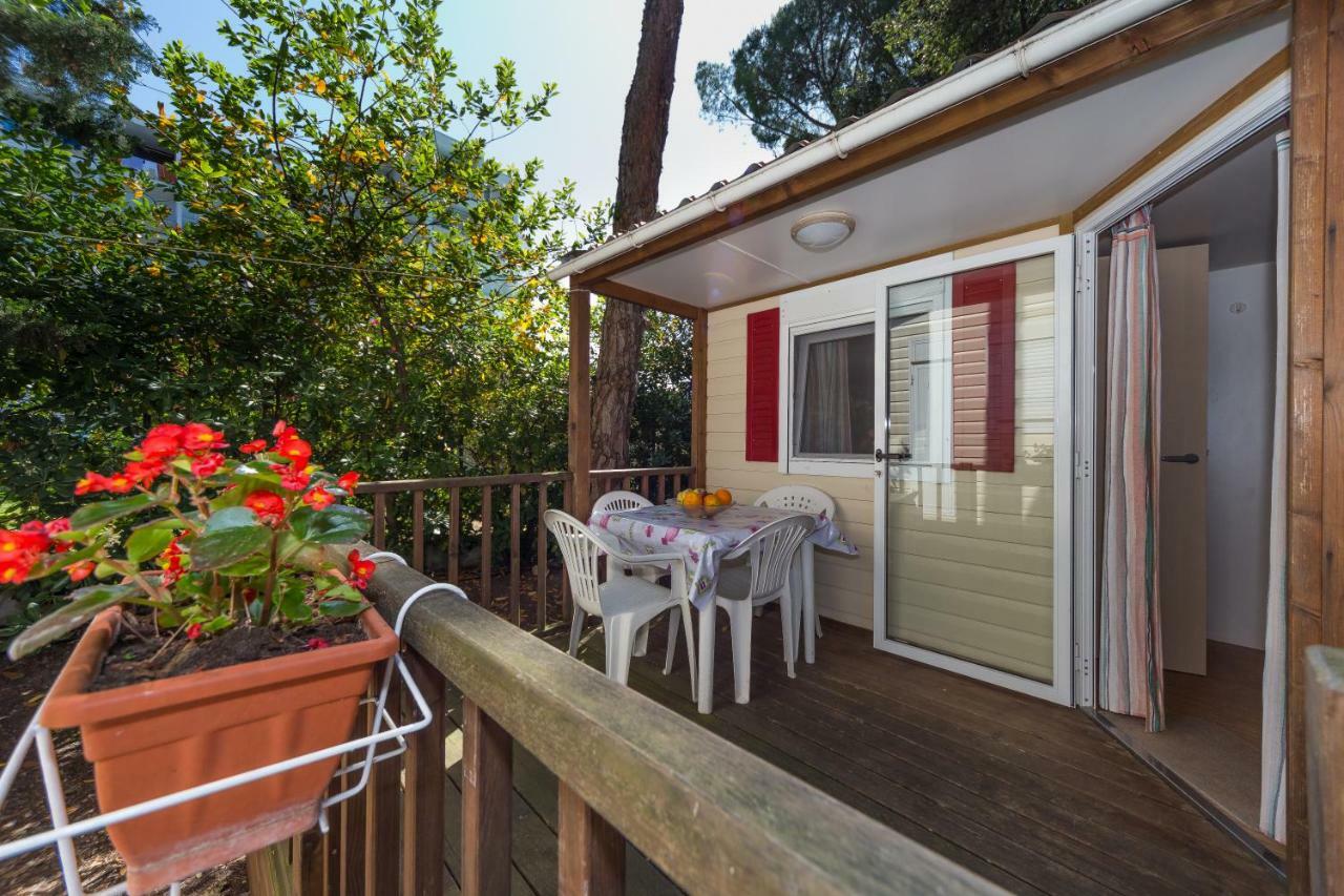Diana & Josip Mobile Homes Biograd Na Moru Exterior photo